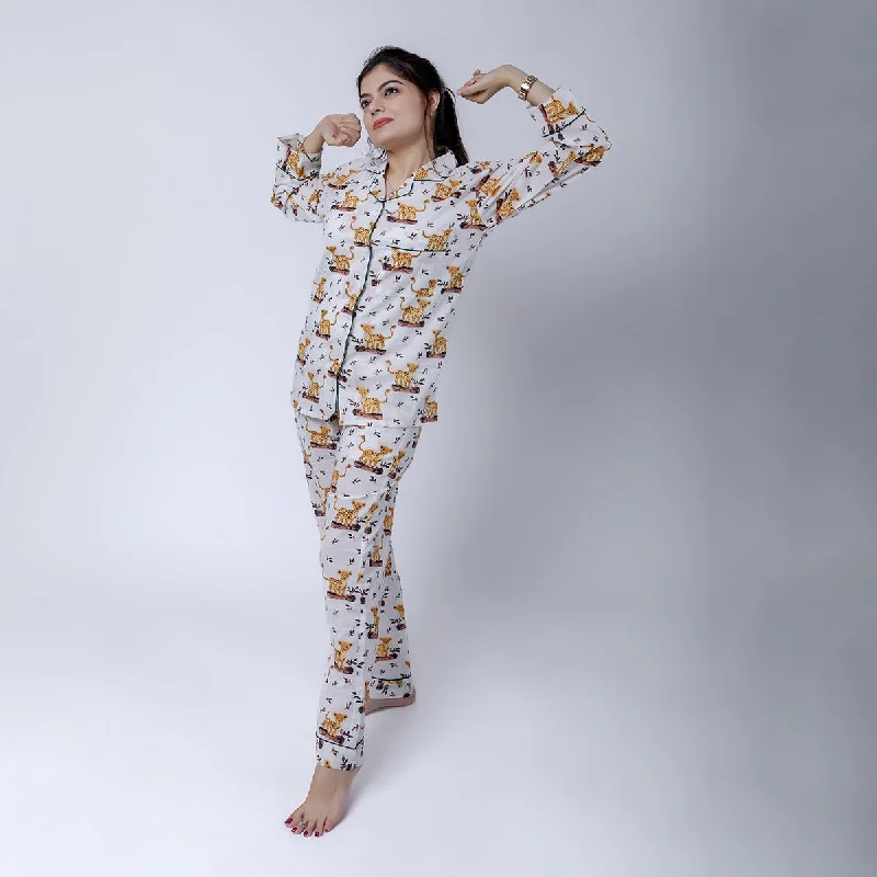 masu-living-cotton-pyjama-set-for-women-animal-print-multicolor-jsapj04032024