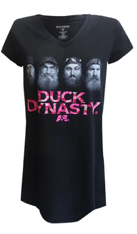 Duck Dynasty Cast Night Shirt